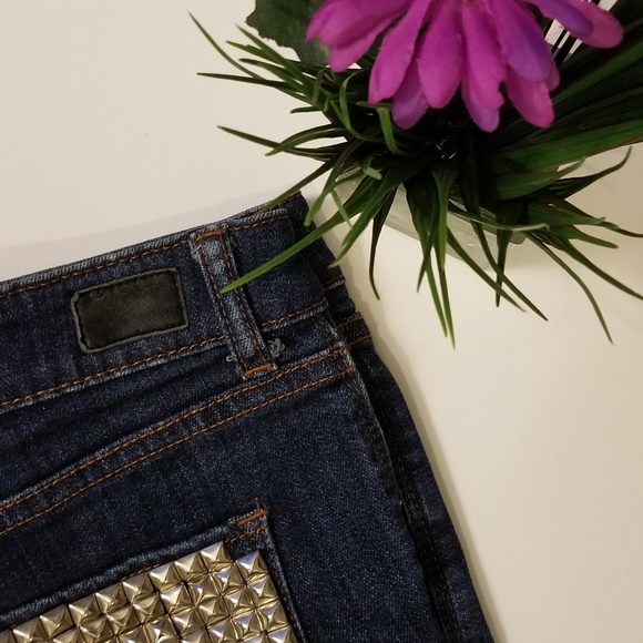 BDG ❤ Metal Studded Denim Cuffed Shorts Sz 4 - Picture 4 of 8